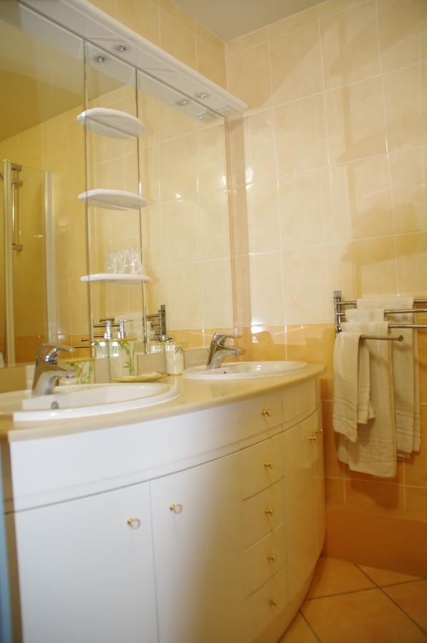 Hotel Lumiere Des Alpes Bron Δωμάτιο φωτογραφία